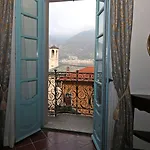 Palazzo Del Vicerè 4*