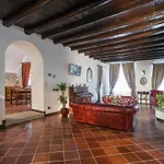 Palazzo Del Vicere Апарт-отель