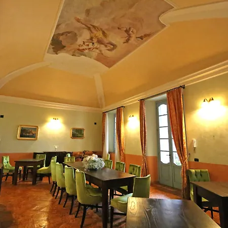 Palazzo Del Vicere شقة فندقية 4*