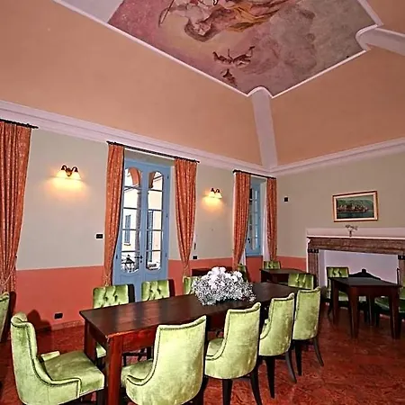 아파트호텔 Palazzo Del Vicere 레체노