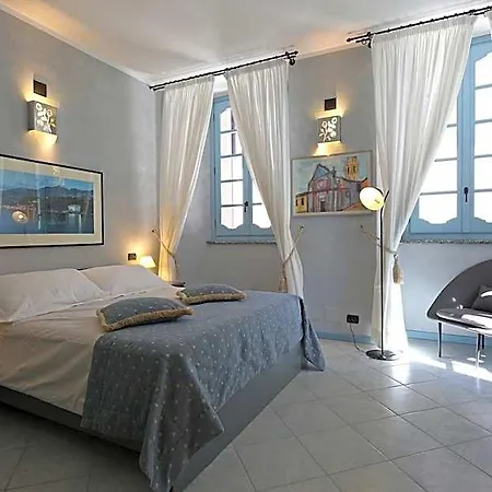 Palazzo Del Vicere