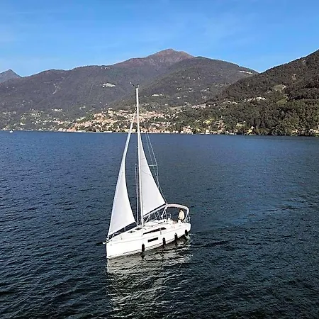 Apartmanhotel Palazzo Del Vicere 4*