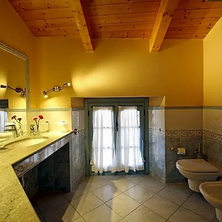 Palazzo Del Vicere 4*