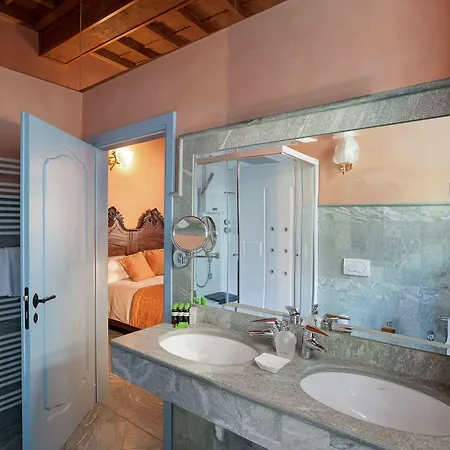 Appart hôtel Palazzo Del Vicere Lezzeno