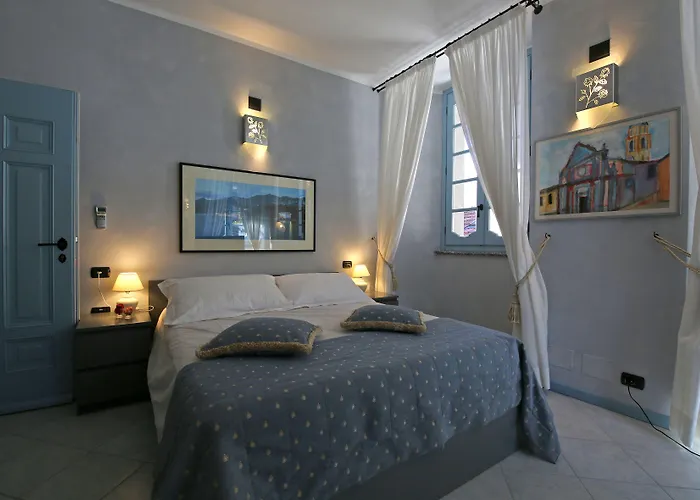 Palazzo Del Vicere Апарт-отель Лезено