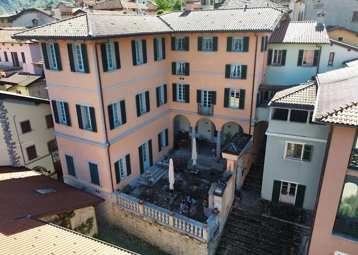 Palazzo Del Vicere