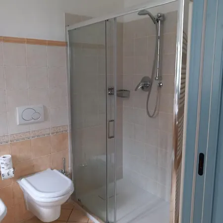 Palazzo Del Vicere Lezzeno