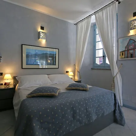 Palazzo Del Vicere Aparthotel Lezzeno