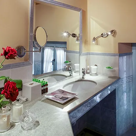 Apart Otel Palazzo Del Vicere *