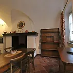 Palazzo Del Vicere Ξενοδοχείο με διαμερίσματα 4*