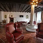 Palazzo Del Vicere 4*