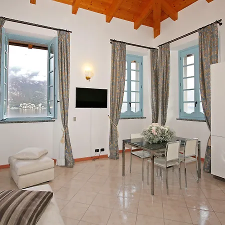 Апарт-отель Palazzo Del Vicere Лезено