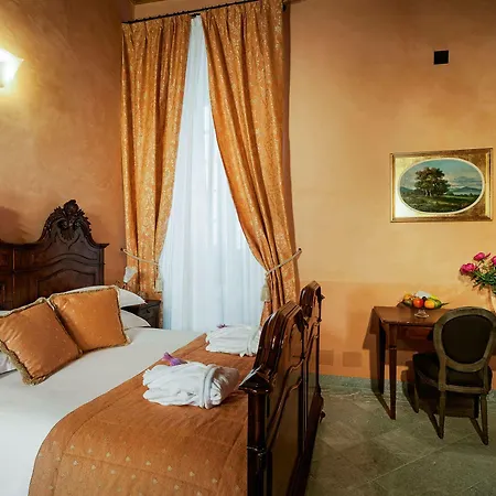 アパートホテル Palazzo Del Vicere