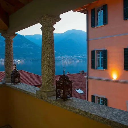 Palazzo Del Vicere 4*